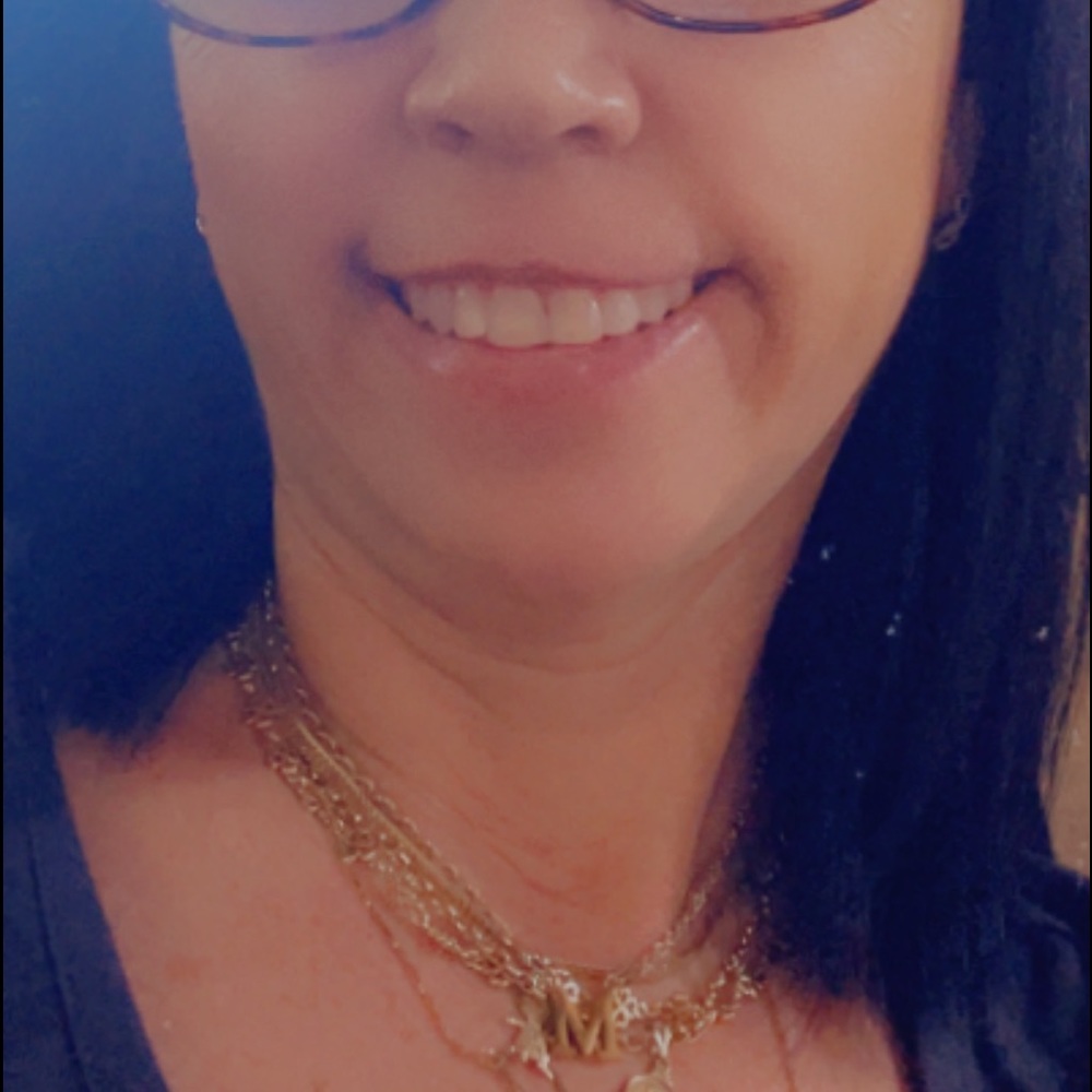 Meet your Posher, Marialis